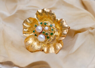 Broche Adalid