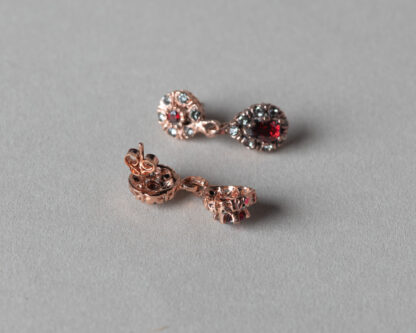Pendientes Cesar