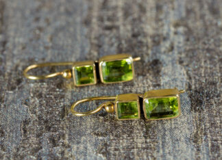 Pendientes Howard peridoto en plata dorada con piedra natural