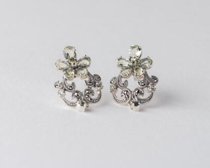 Pendientes Clint