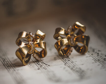Pendientes Lazo
