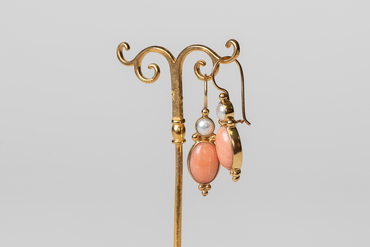 Antique Pink Coral Earrings – River Song