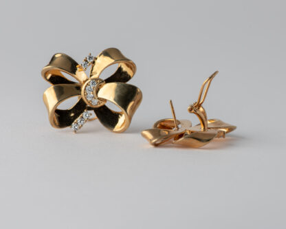 Pendientes Lazo