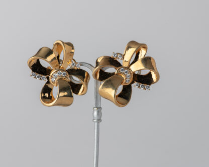 Pendientes Lazo