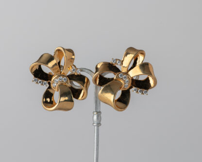 Pendientes Lazo