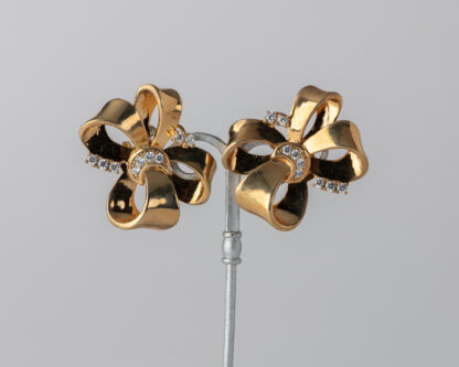 Pendientes Lazo