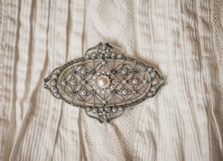 Broche Colgante Corona