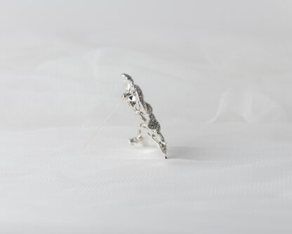Broche Fabiola