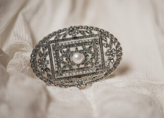 Broche Colgante Guillen