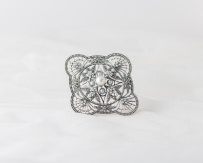Broche Stefan