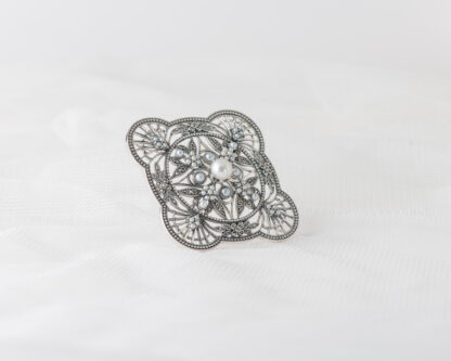 Broche Stefan