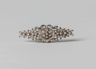 Broche Lucía