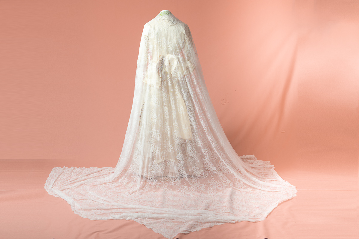 Velo de novia Manzano blanco reproduccion del siglo XIX