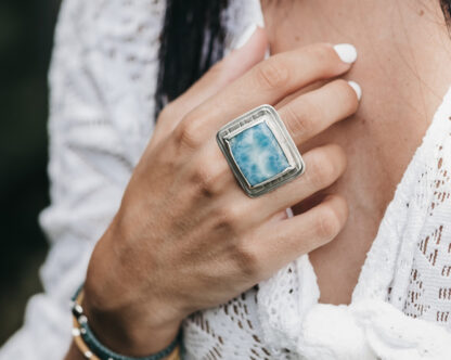 Anillo Larimar