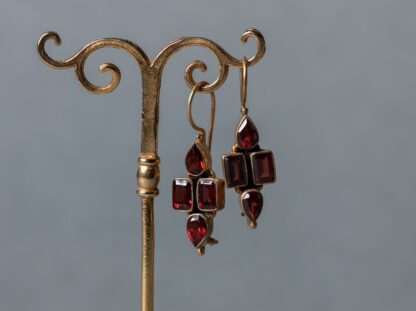 Pendientes Cubillo