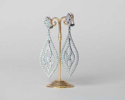 Pendientes Neola
