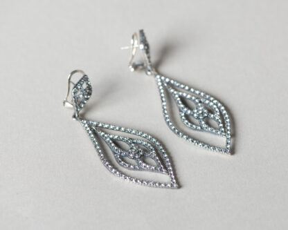 Pendientes Neola