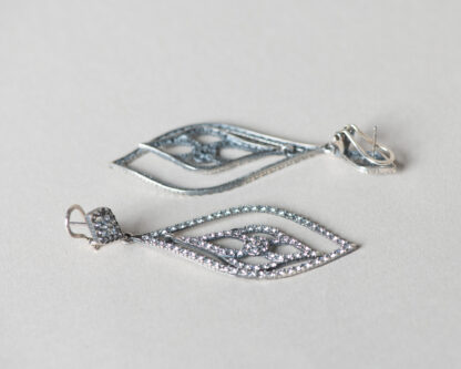 Pendientes Neola