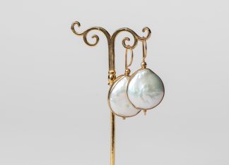 Pendientes de plata dorada con perla barroca (baroque pearl)