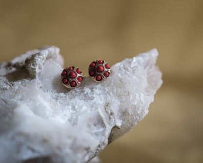 Pendientes Aplis turquesa. Realizados a mano son una reproduccion de una joya de la epoca Victoriana