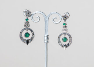 Pendientes Ereso realizados a mano en plata con marcasitas y jade verde natural