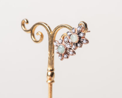 Pendientes Lindu esmeralda reproduccion de una joya Victoriana