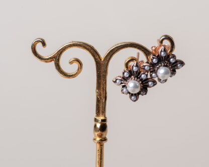 Pendientes Piedade reproduccion de una joya Victoriana