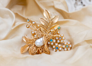 Broche Altea