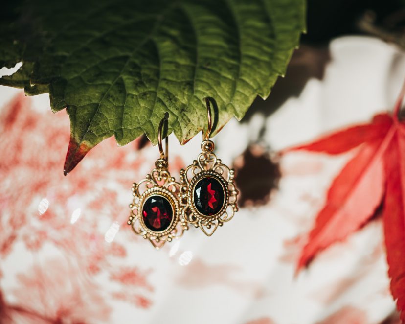 Pendientes granate