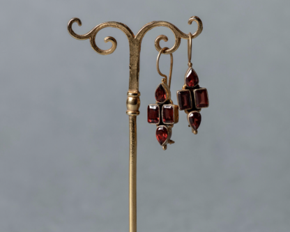Pendientes Cubillo