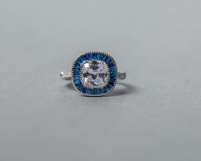 Anillo Casiopeo Azul Oscuro
