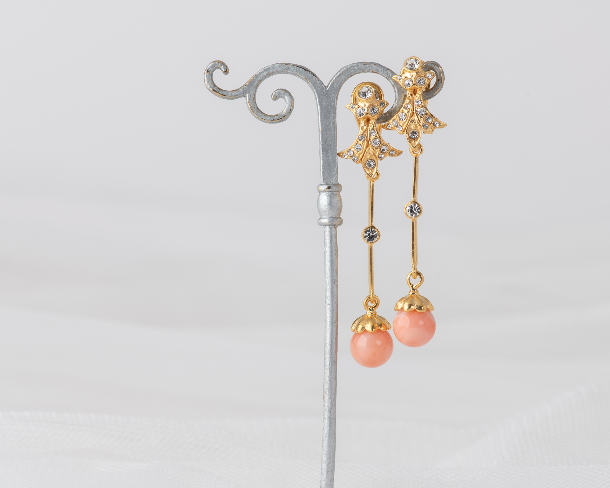 Pendientes Basty Coral Largo Dorado