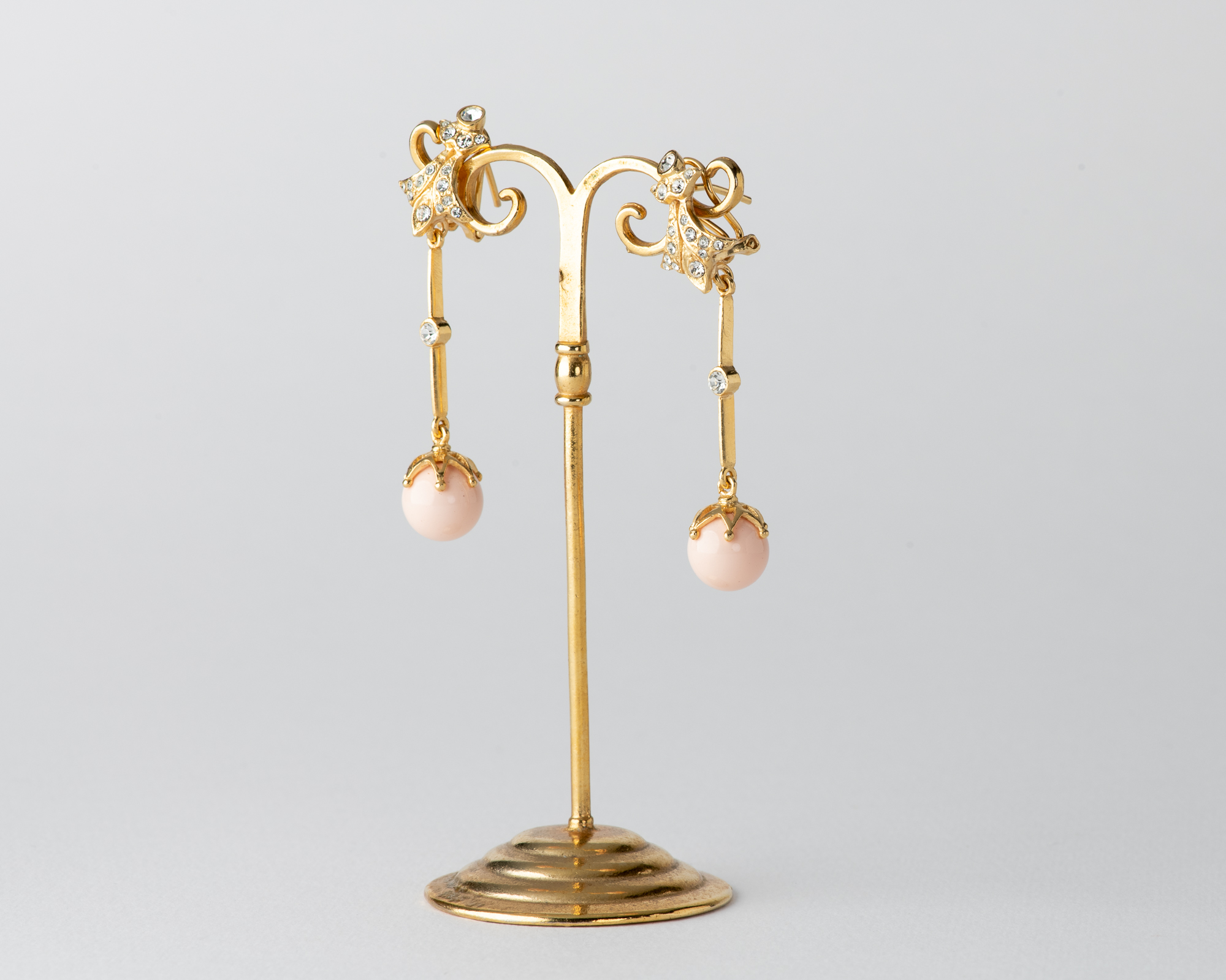 Pendientes Basty Coral Largo Dorado