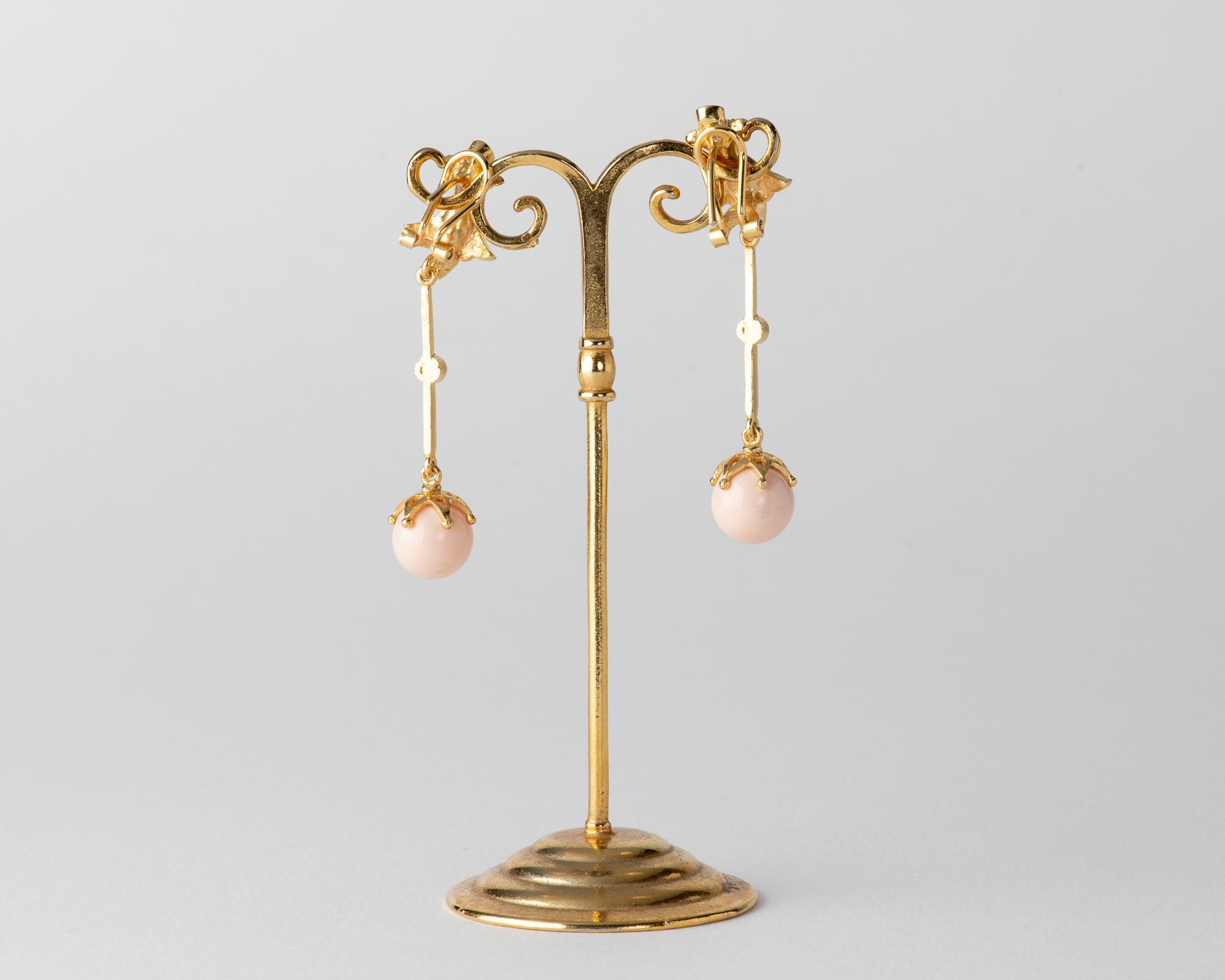 Pendientes Basty Coral Largo Dorado