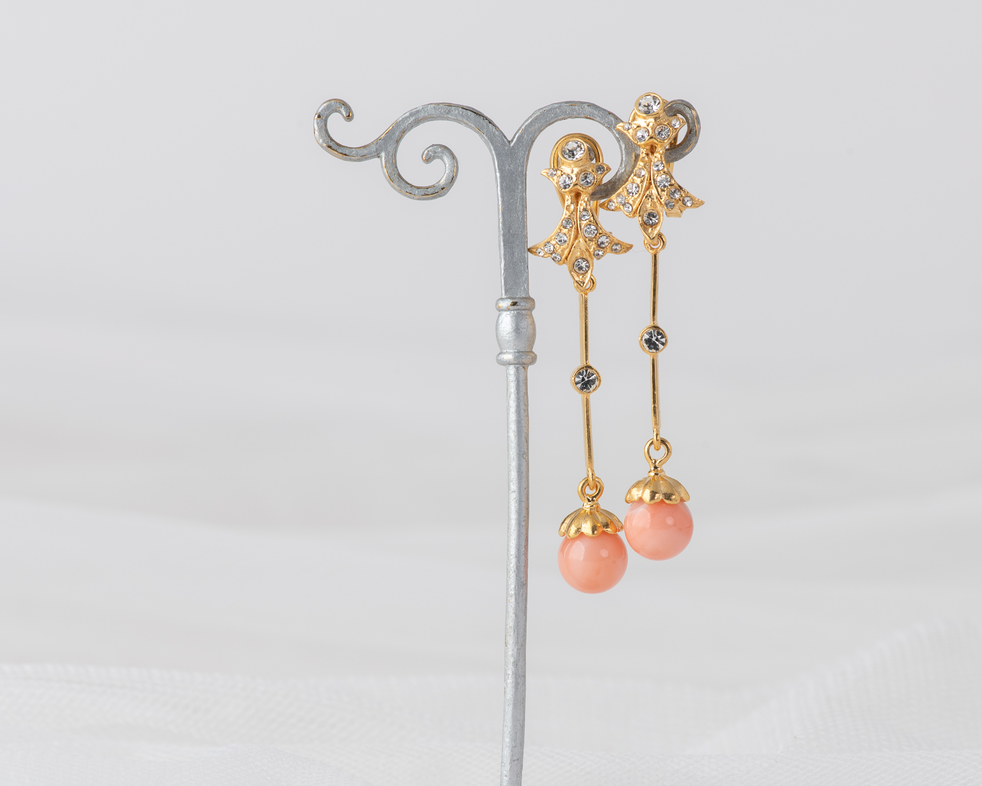 Pendientes Basty Coral Largo Dorado