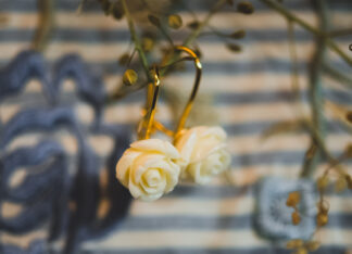 Pendientes Buzio Blanco