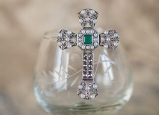 Broche-Colgante Cruz Cosmos