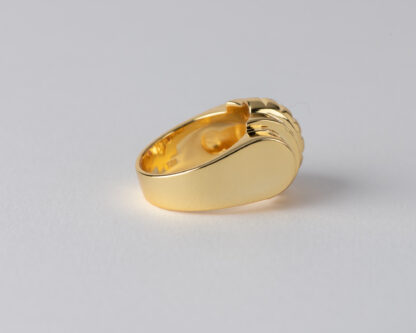 Anillo Chevalier Rosa Dorado