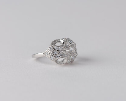 Anillo Mercedes