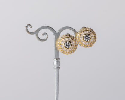 Pendientes Ojo de Perdiz Botón Blanco Pequeño Dorado