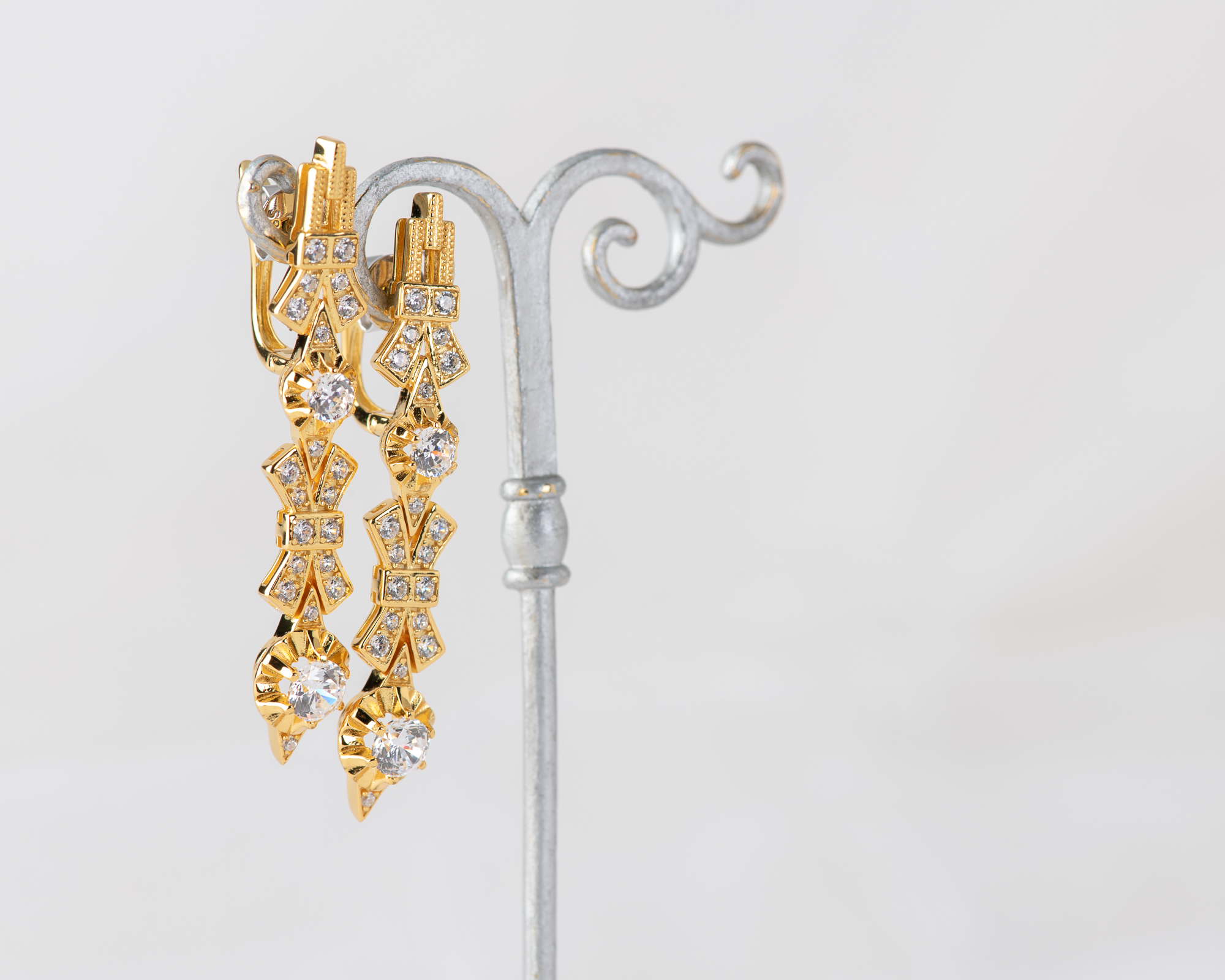 Pendientes Mimi Corto Dorado