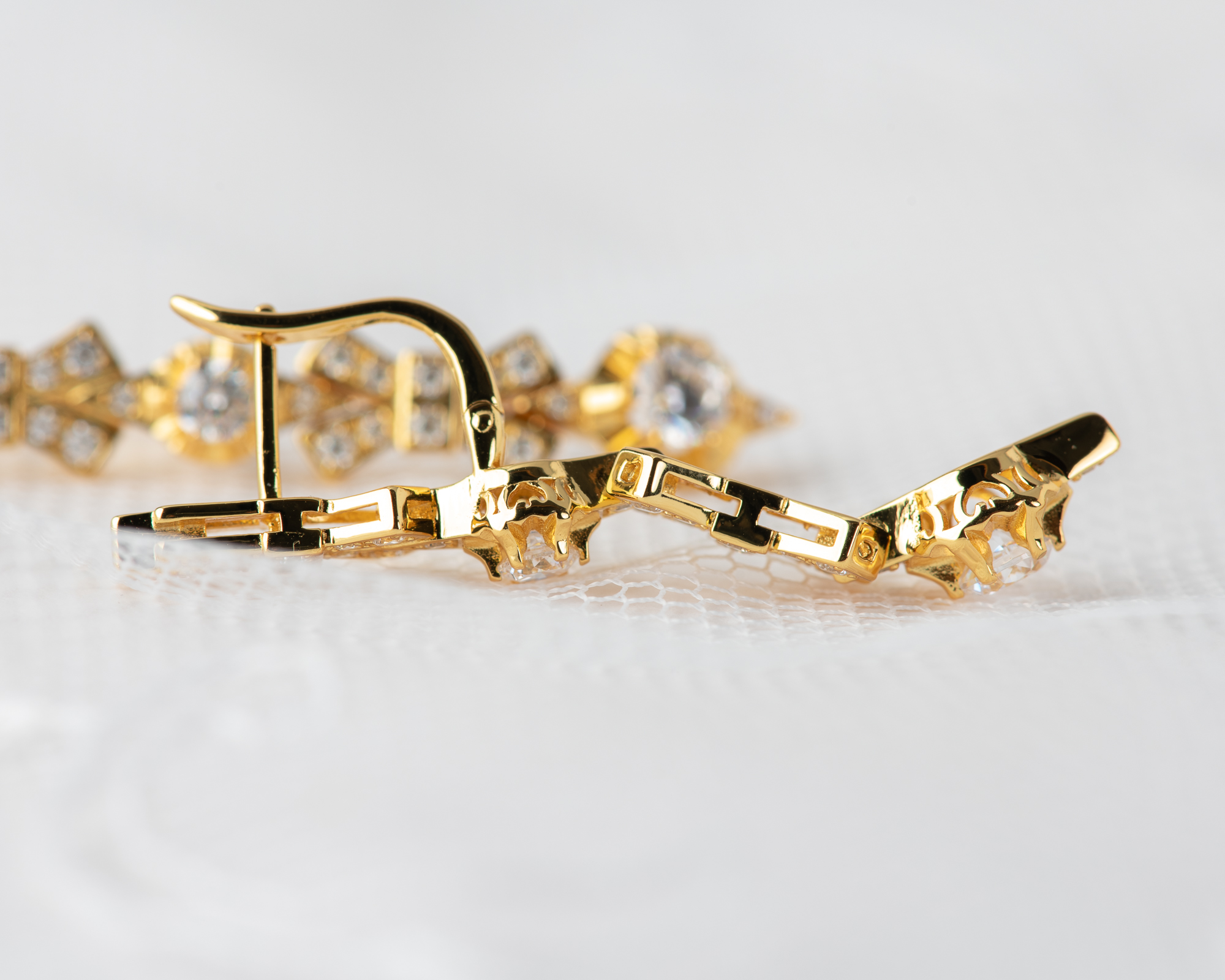 Pendientes Mimi Corto Dorado